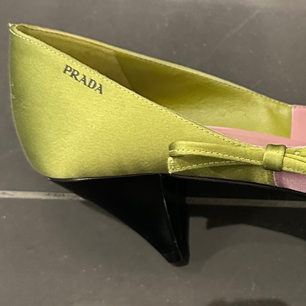 Prada bicolor satin bow pumps- Art. 1173JN- Color Confetto Edero